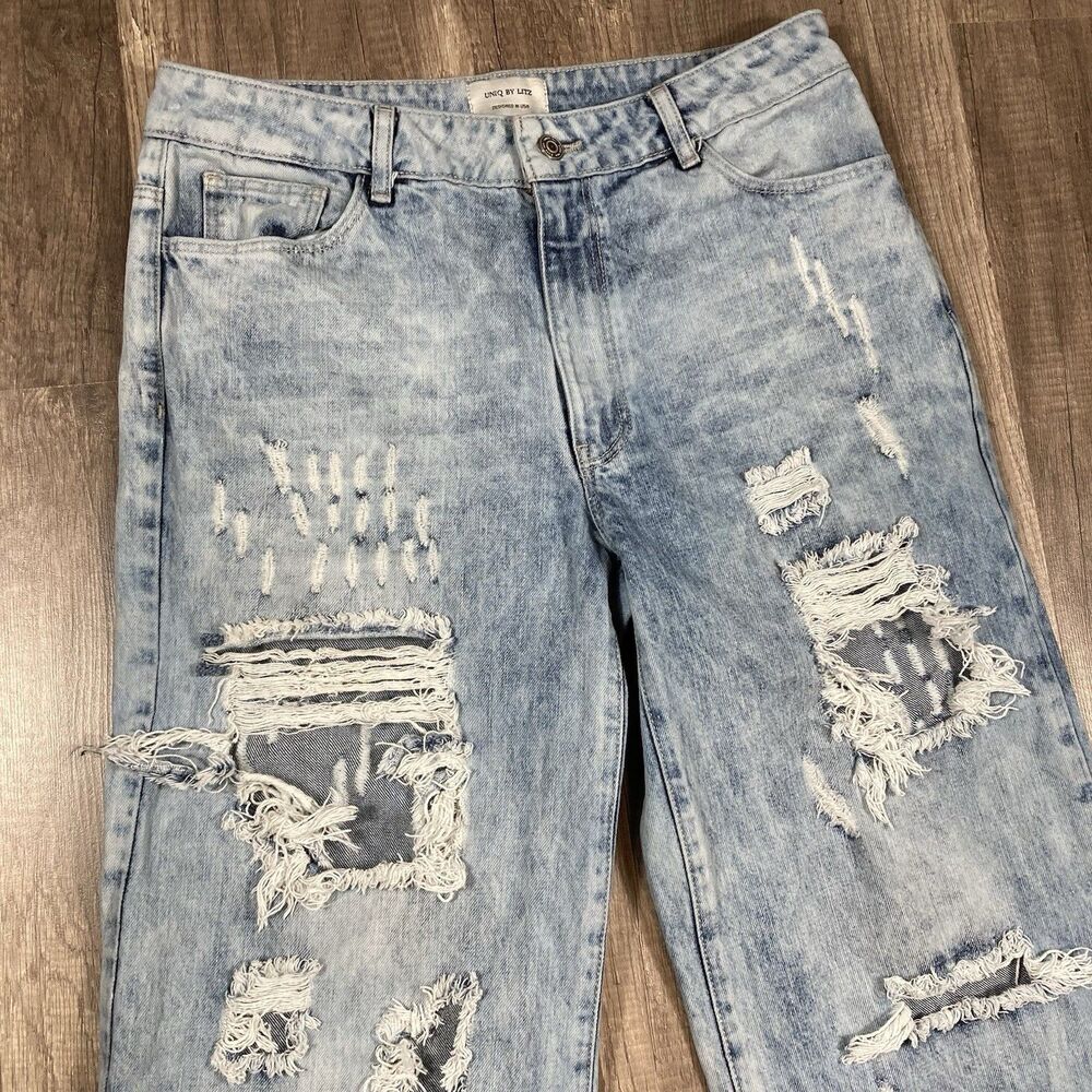 Distressed Light Blue Wide Leg Jeans - Picture 2 of 6